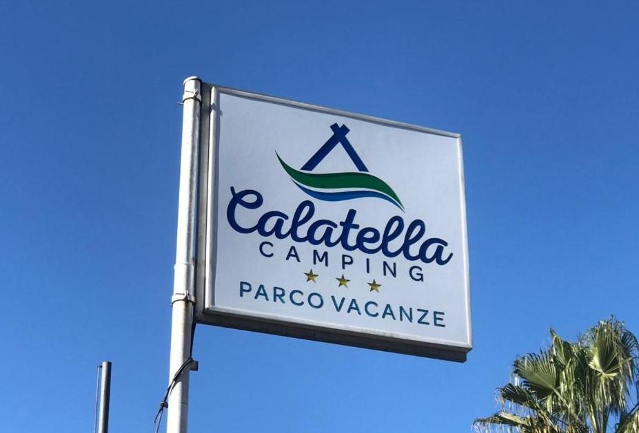 Camping Calatella Parco Di Vacanza Marina di Massa Exterior foto